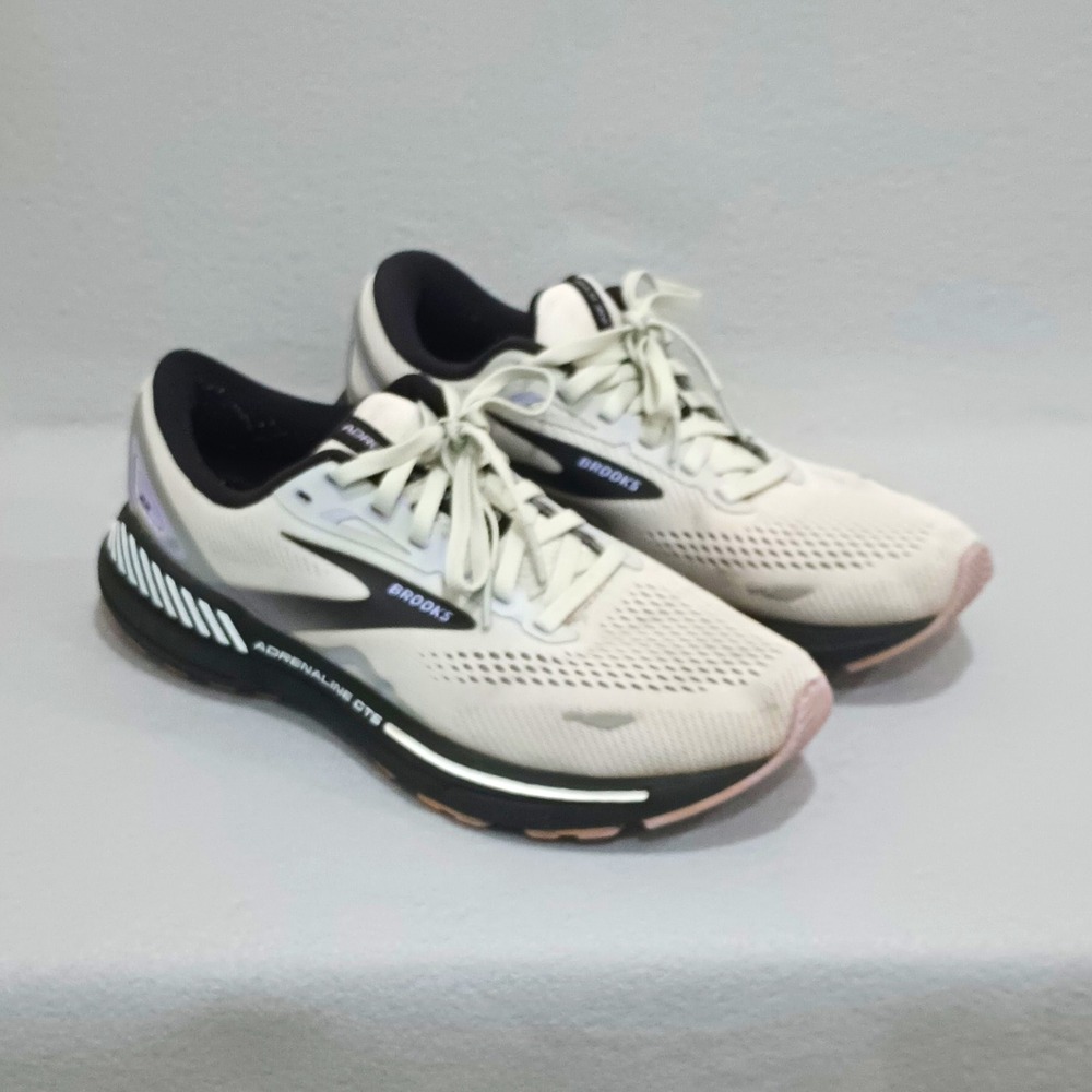 Brooks Adrenaline GTS 23 Mens 9 B Gray Black Pink Running Shoes 1203811B039